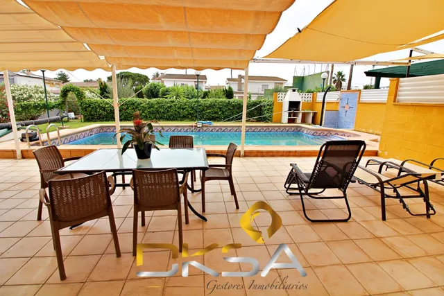 2 chalets unidos e independientes en venta a un paso de la p - foto 5