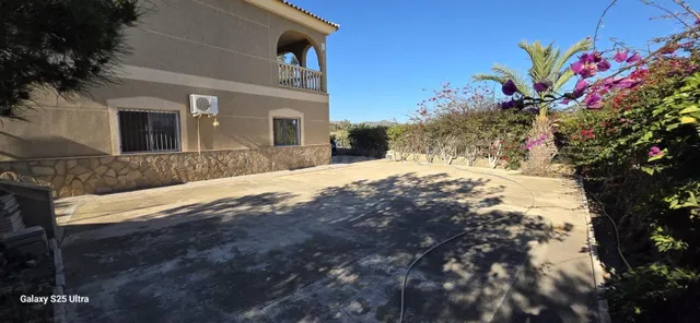 ESPECTACULAR VILLA EN VENTA EN ÁGUILAS - foto 3