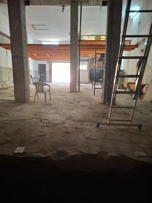 Se vende local comercial con posibilidad de cambio de uso. — 9