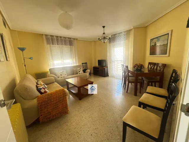 ¡Descubre tu próximo hogar en la zona de EROSKI, Cáceres! — 15