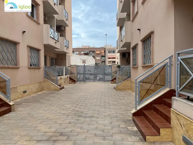 Piso en alquiler Almoradi muebles nuevos gran balcón Almoradi por €700 — 26