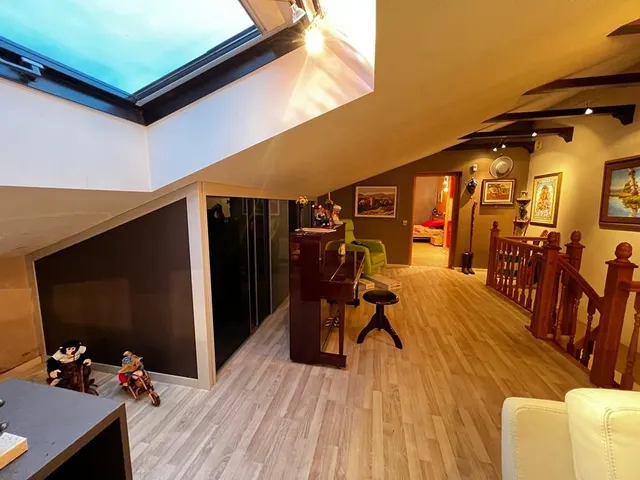 Espectacular Piso Ático con Terraza de 100m2, garaje y trastero — 24