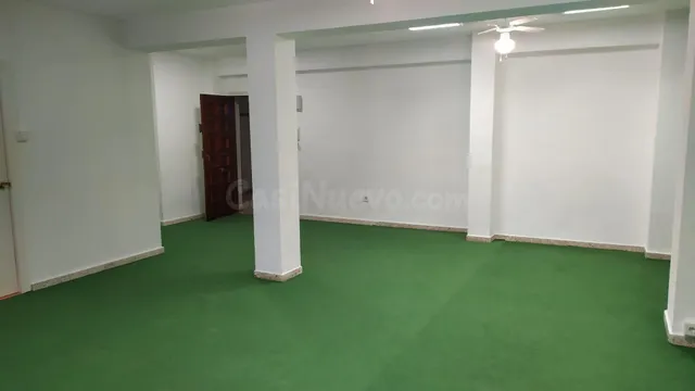 SE ALQUILA LOCAL COMERCIAL ENTRESUELO ZONA CENTRO ELDA - foto 2
