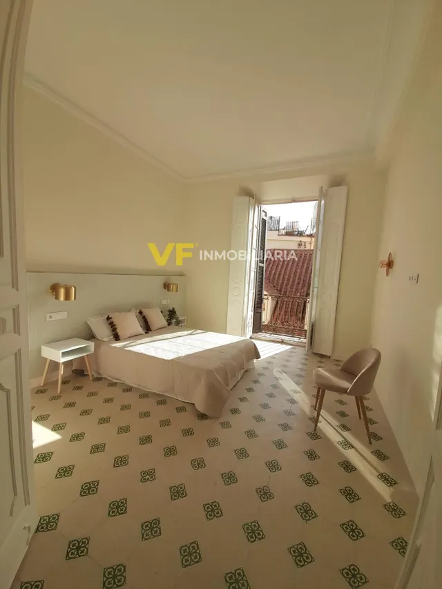 ¡Donde la elegancia clásica se encuentra con las mejores vistas de Málaga! — 20