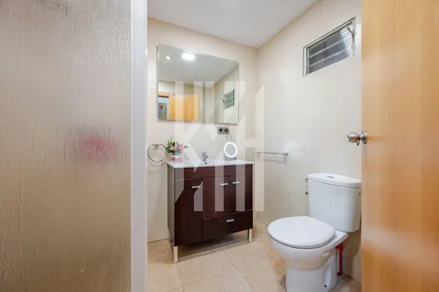 Piso con terraza privada y garaje en taialà — 29