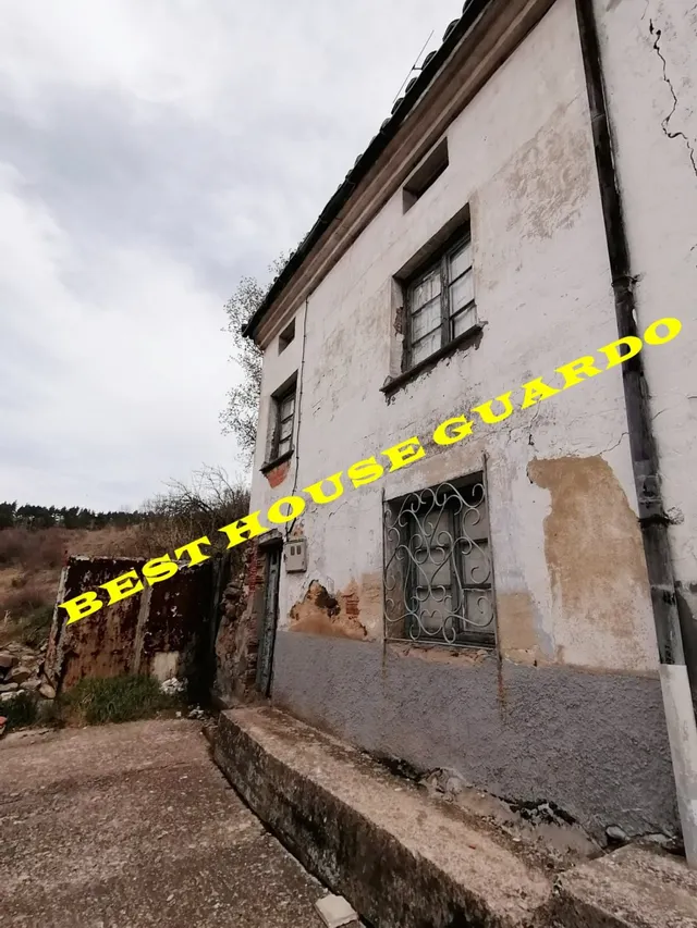 CASA EN GUARDO PARA REFORMAR — 2