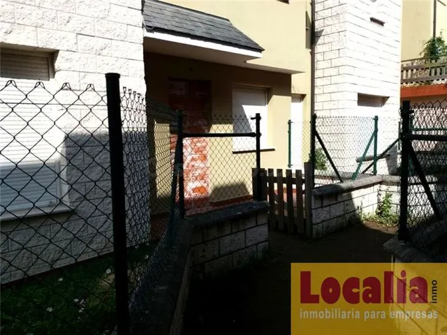 Promoción dúplex  y garajes en Arredondo. — 2