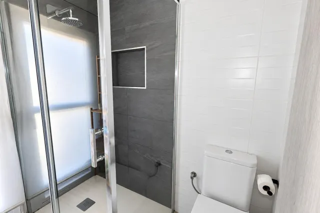 ¡TU NUEVO HOGAR CON DOS PATIOS, 2 DORMITORIOS Y AIRE POR CONDUCTOS! — 30