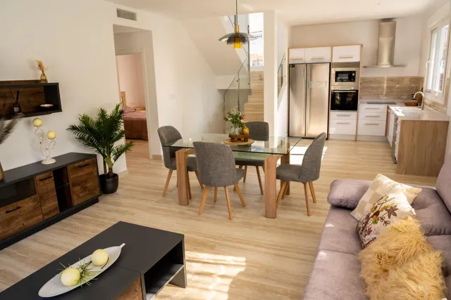 Villa de 5 dormitorios a la venta con estupendas vistas al campo de Golf "La Marquesa" — 5