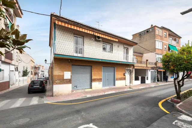 SOLAR EN ARMILLA PARA EDIFICIO DE VIVIENDAS — 8