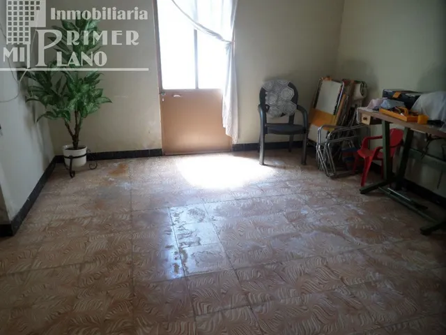 Casa 6 habitaciones 300m² en venta - Avda. Juan Carlos I - foto 4