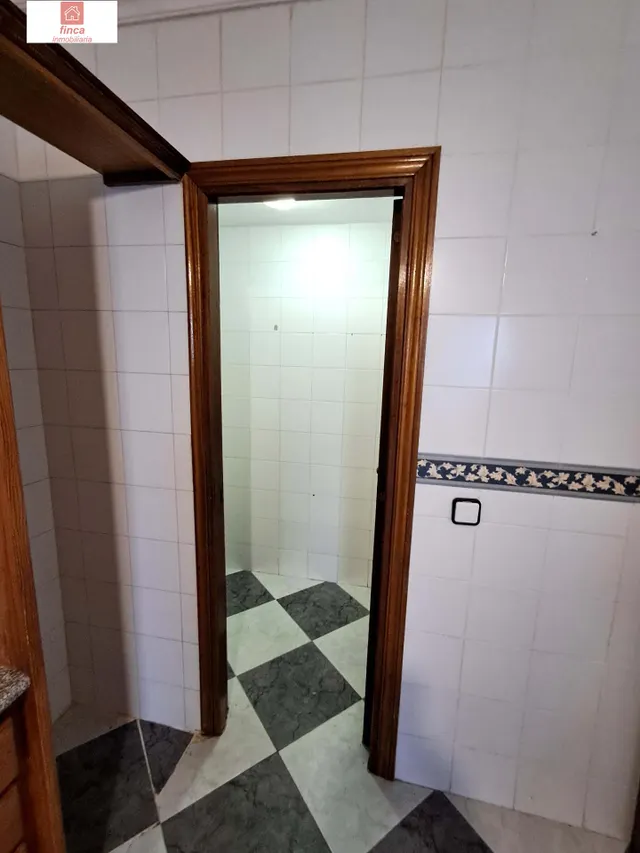 Se vende en Montijo, duplex, zona virgen de barbaño (pistas de padel), climatizado y cocina amueblada — 7