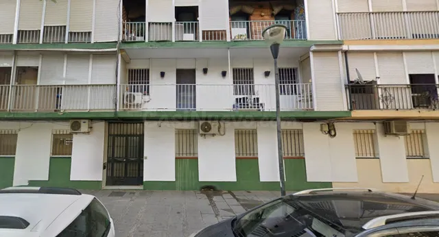 Venta piso en Alcalá de Guadaira (Sevilla) — 2