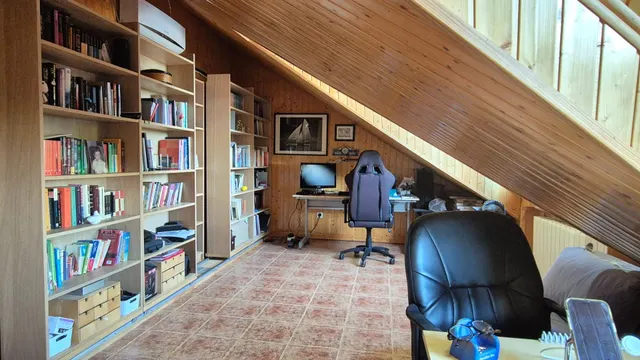Original chalet con piscina cubierta — 49