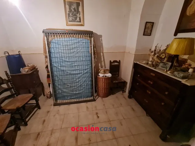 CASA CON COCHERA A LA VENTA EN HINOJOSA DEL DUQUE — 14