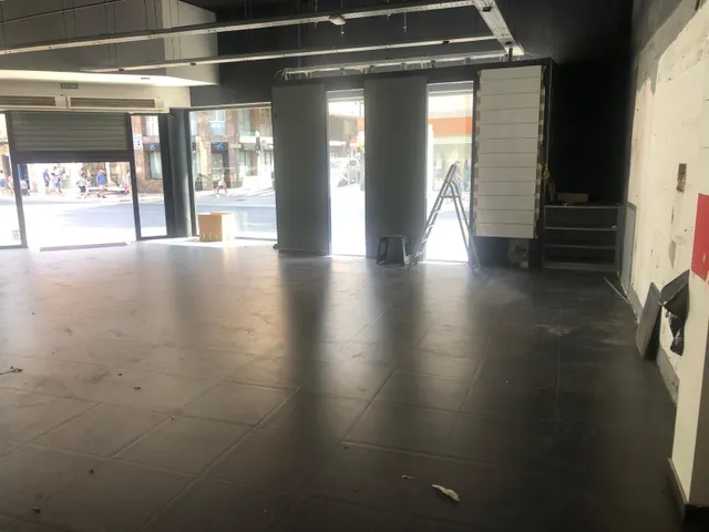 LOCAL COMERCIAL DE 180m2 AL CENTRE DE TORTOSA — 6