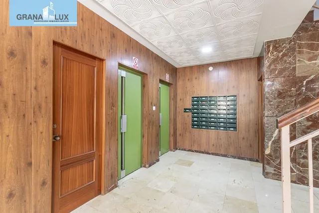 PISO CON GARAJE EN AV. PULIANAS — 25