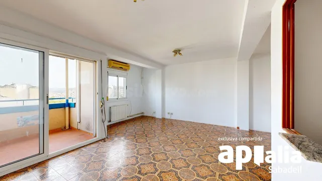 PISO LUMINOSO EN BADIA DEL VALLÈS