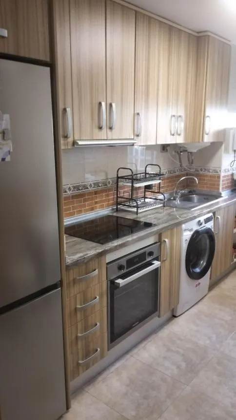 Apartamento reformado 2 hab 1 baño Torrevieja listo para vivir — 8