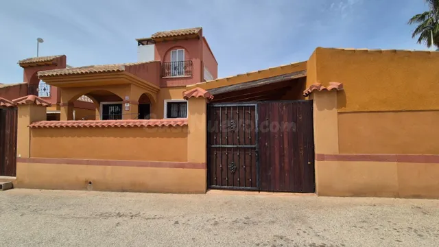 Villa 2 habitaciones 90m² en venta - Aguas Nuevas — 2