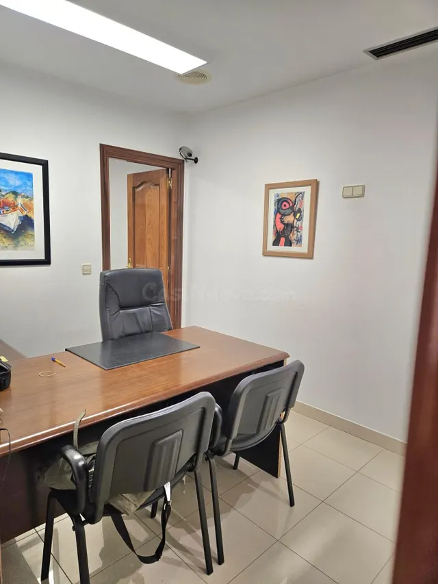 170 M2 DE LOCAL AL LADO CASA DEL AGUA - foto 4