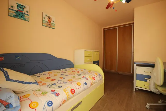 ¡Descubre tu nuevo hogar en Avd.Madrid de Petrer! ✨ — 8
