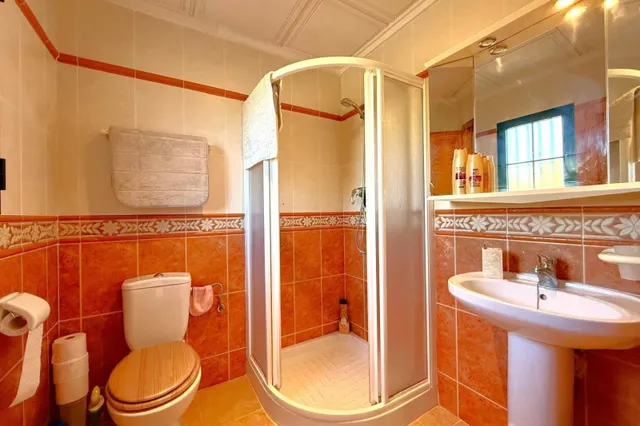 Villa Independiente Orientada al Sur con Vistas al Mar, Piscina Privada y Apartamento Separado en La Fuente — 33