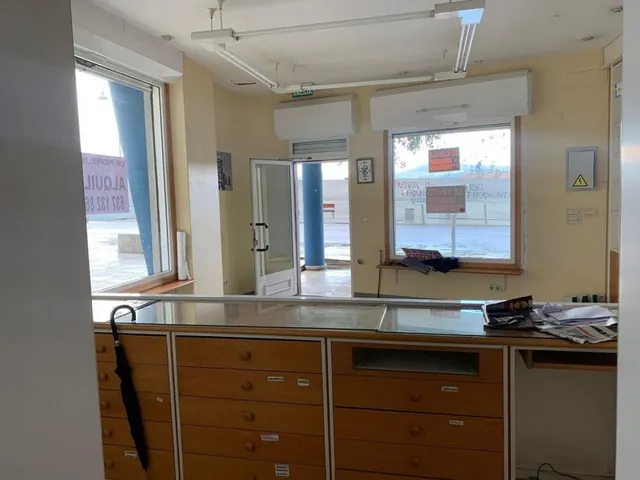 ¡¡OPORTUNIDAD!! LOCAL DE 80M2 EN TOMAS ALONSO — 6