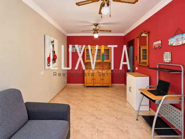 Amplio piso residencial de 2 dormitorios con garaje y traste - foto 5
