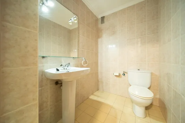 ¡4 dormitorios en Fuengirola! amplitud, terraza y ubicación privilegiada — 15