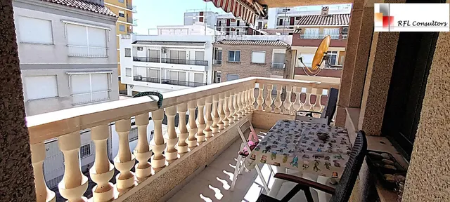 AMPLIO APARTAMENTO A TAN SOLO 80 METROS DE UNA PLAYA ESTUPEN