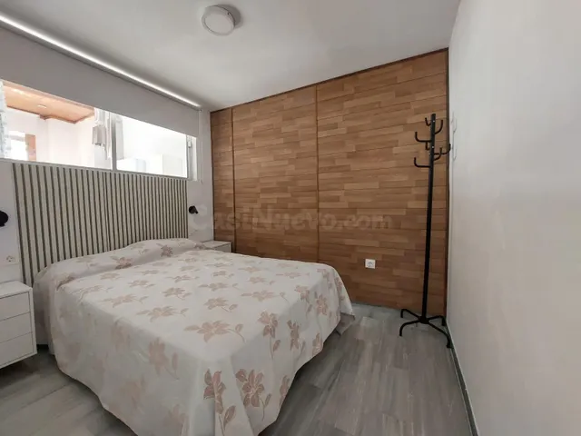 Acogedor Apartamento - Local en Venta en Salobreña - foto 5