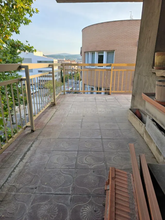 VENTA ÁTICO EN IGUALADA ZONA BALMES 6 habitaciones, TERRAZA  - foto 5