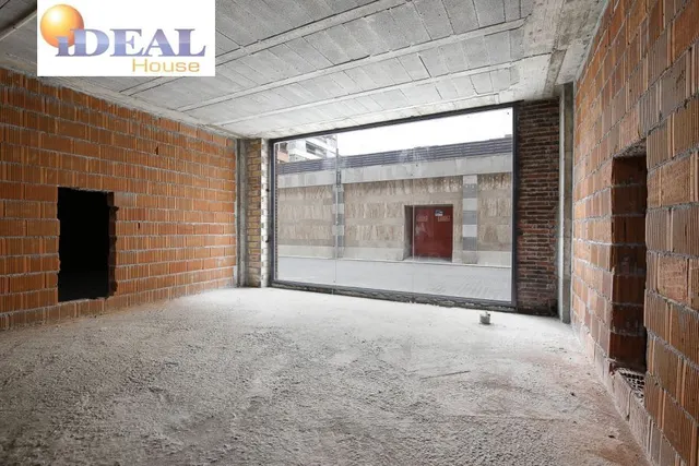 Oportunidad de inversión en local comercial al lado de Constitución. — 20