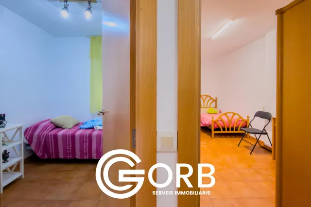 Amplio piso con vistas al mar, 4 habitaciones, ascensor y parking incluido en ronda rocablanca — 21