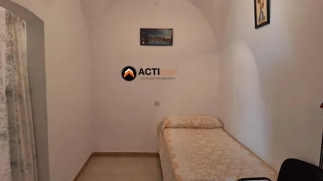 VIVIENDA EN ARROYO DE LA LUZ — 8