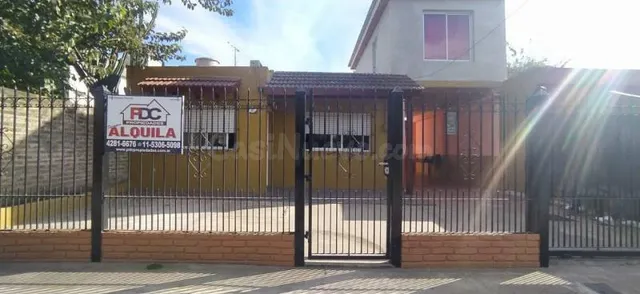 Casa en Monte Grande / Buenos Aires / Argentina - foto 2