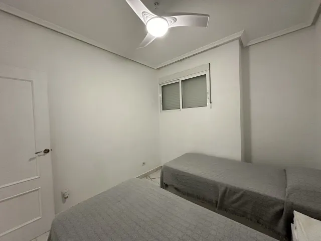 APARTAMENTO DE 2 DORMITORIOS 2 BAÑOS EN TORREVIEJA — 21