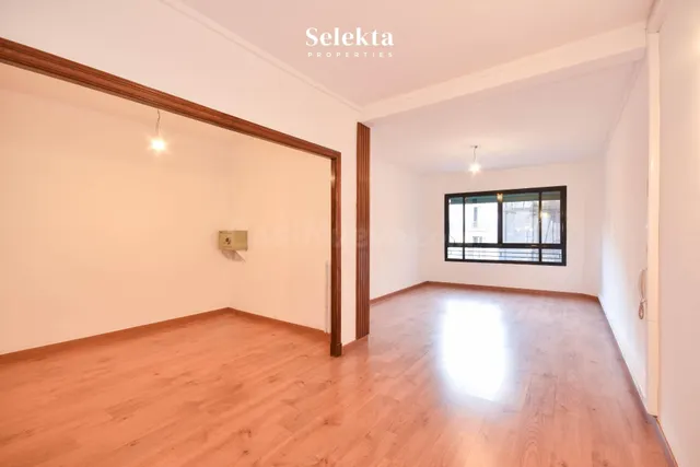 Piso 3 habitaciones 148m² en alquiler - El Gòtic — 2