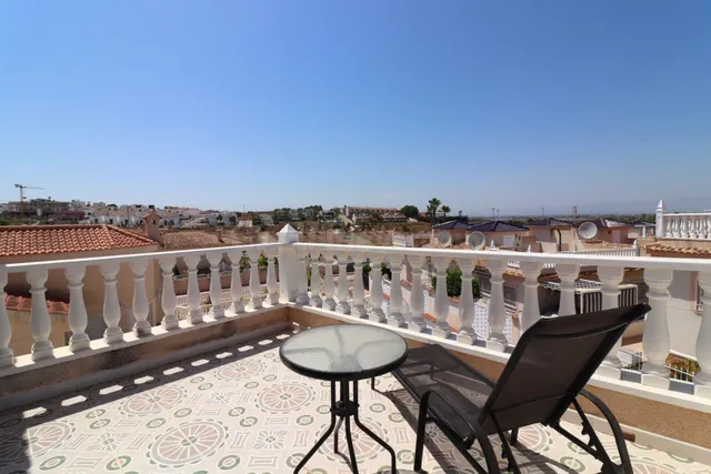 Chalet 4 habitaciones 136m² en venta - Residencial benimar — 30