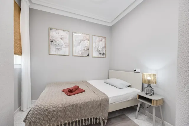 Apartamento 2 habitaciones 72m² en venta - Estacion de autobuses — 11