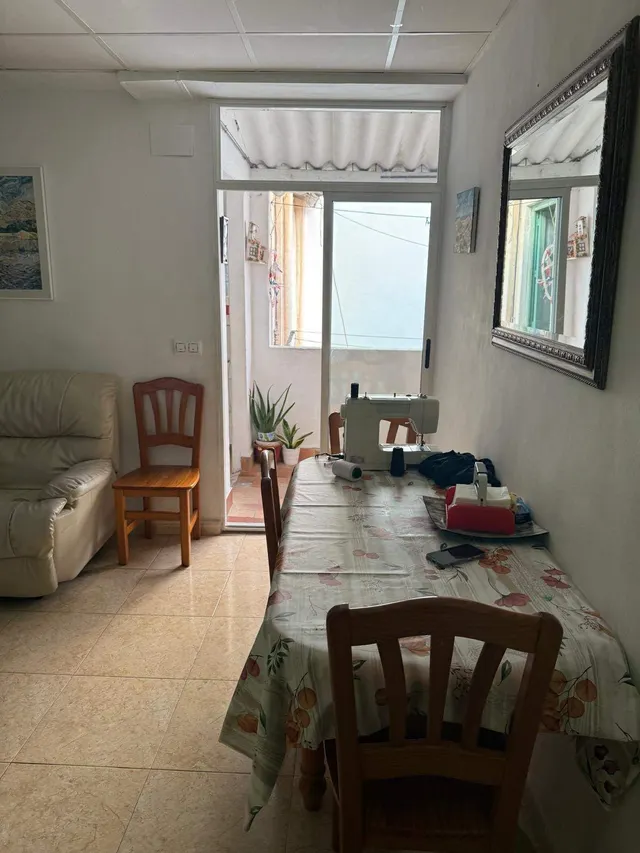 Amplio Piso en Santo Domingo, Alicante - Ideal para Familias — 21