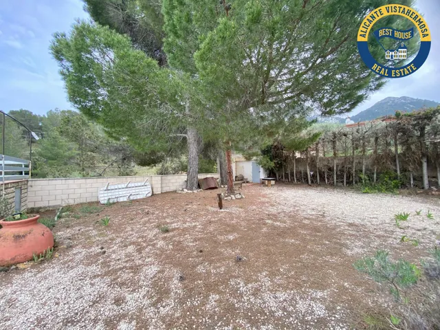 Casa con parcela en Parque Natural Maigmó — 39