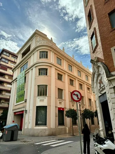 EDIFICIO HISTORICO EN PLENO CENTRO DE GANDIA — 10