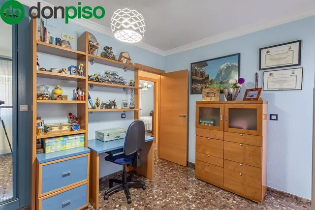 Fantástica casa en bola de oro — 28