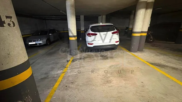 Parking doble de fácil acceso en Les Franqueses del Vallès — 2