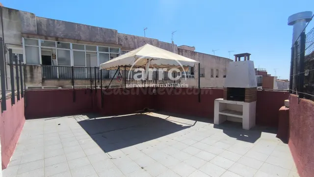 PISO AMPLIO CON GRAN TERRAZA PRIVADA - MATARÓ ( ELS MOLINS ) — 2