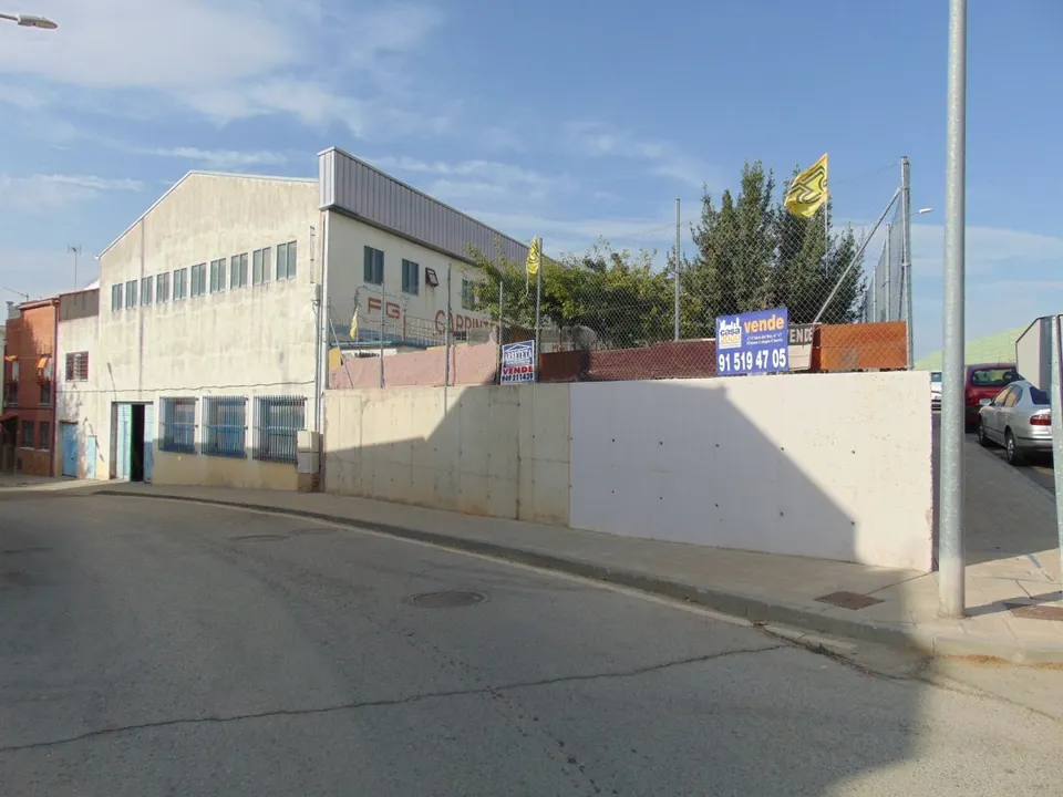 PARCELA URBANIZA-BLE EN VENTA