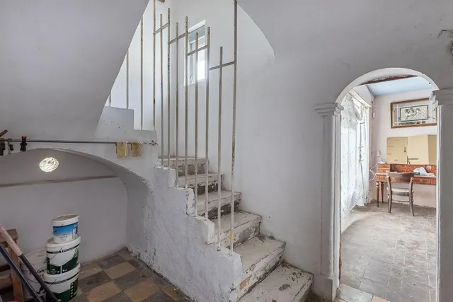 Casa con Parcela a Reformar en Granada — 17