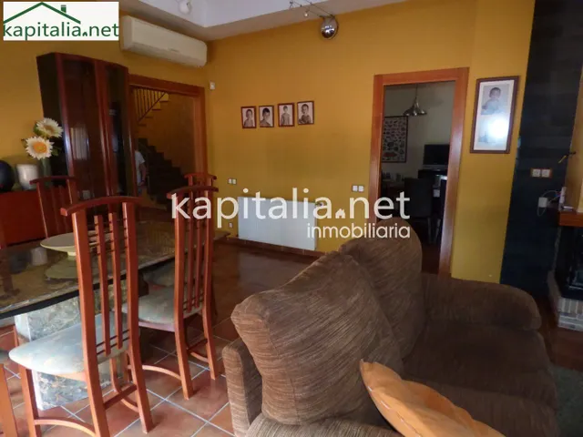 Espectacular casa adosada a la venta en Palomar — 12